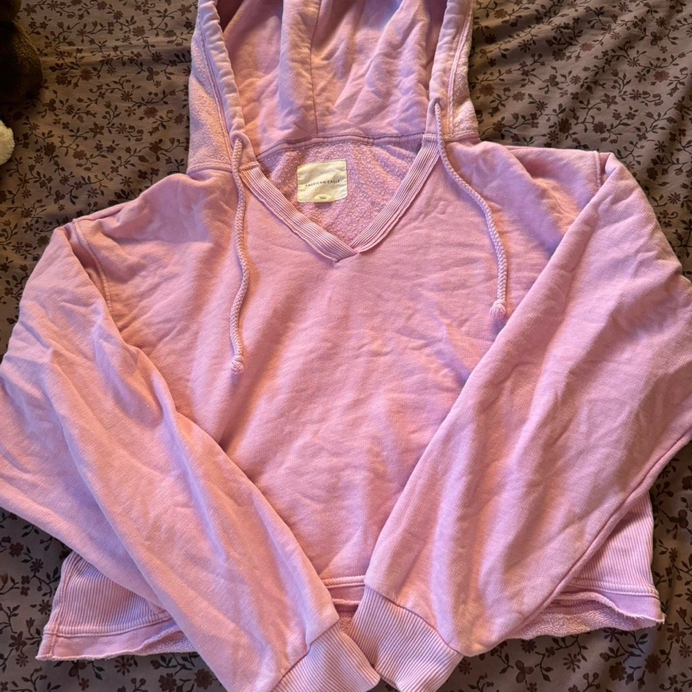 American Eagle Women's Pink Jumper